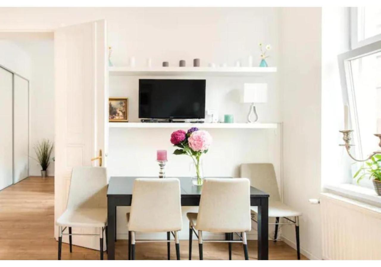 Luxurious And Bright, 5 Min To City Center Apartment Vienna Luaran gambar