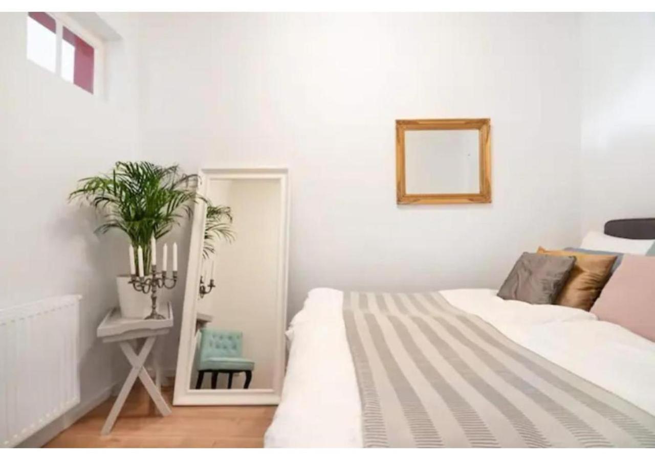 Luxurious And Bright, 5 Min To City Center Apartment Vienna Luaran gambar