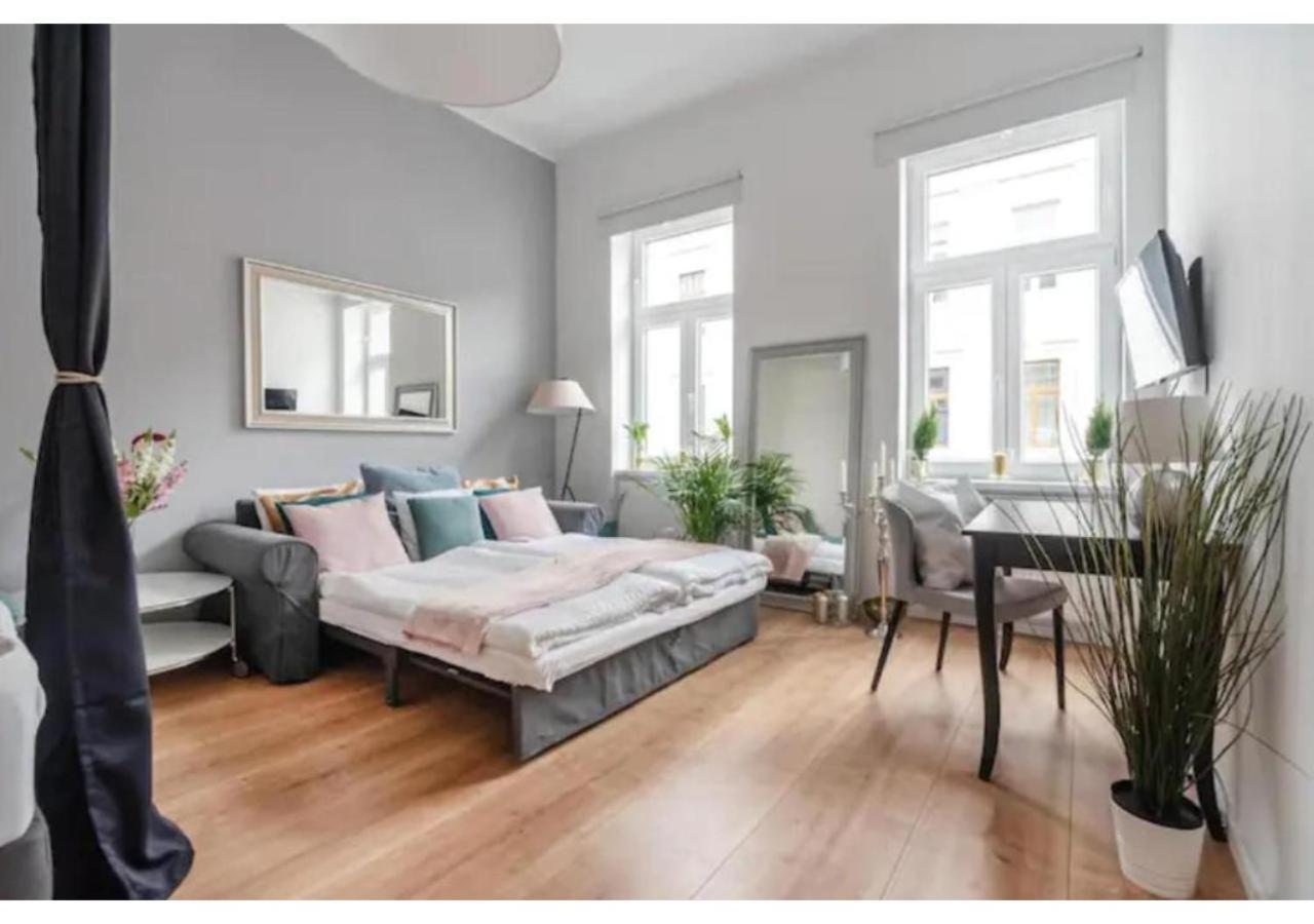 Luxurious And Bright, 5 Min To City Center Apartment Vienna Luaran gambar