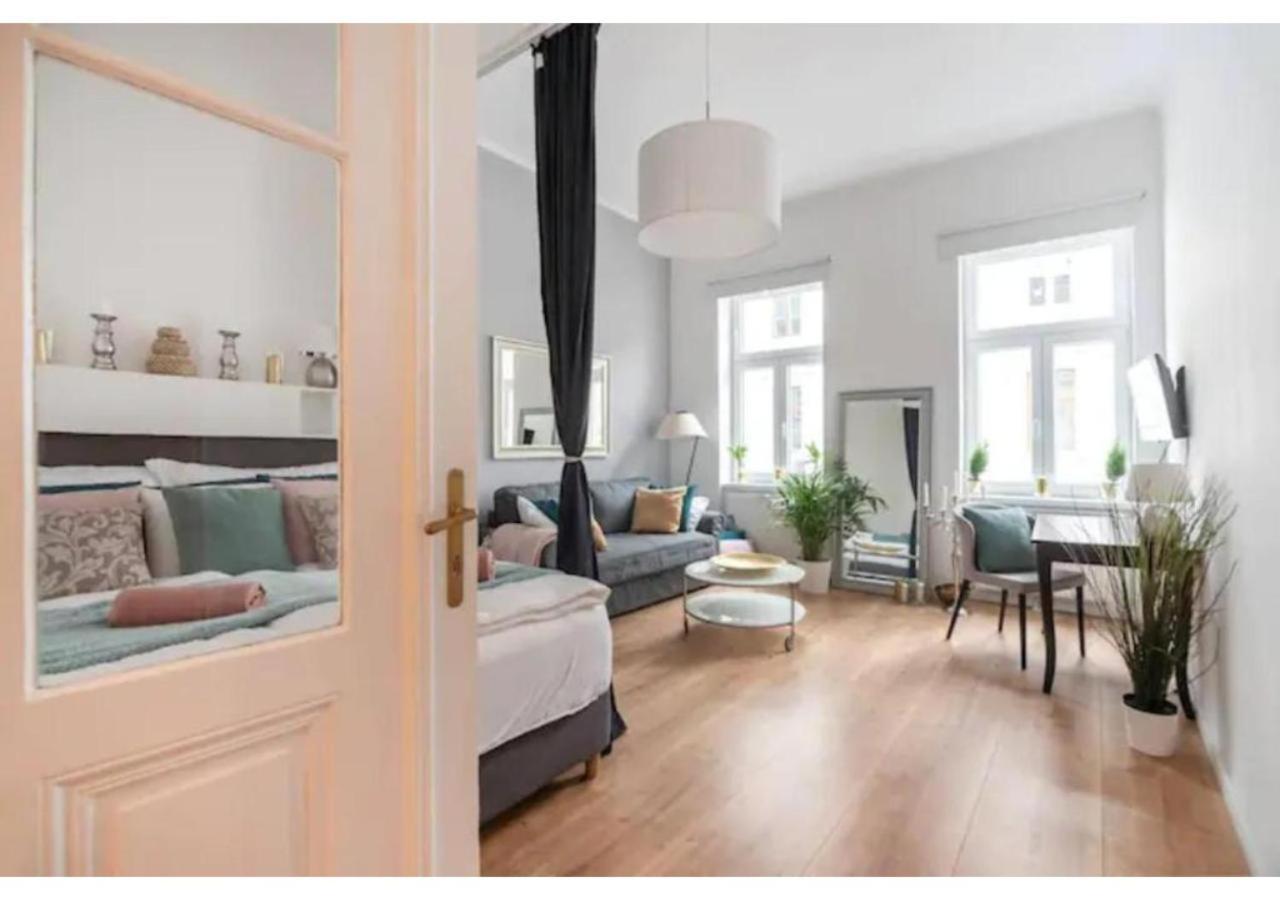 Luxurious And Bright, 5 Min To City Center Apartment Vienna Luaran gambar