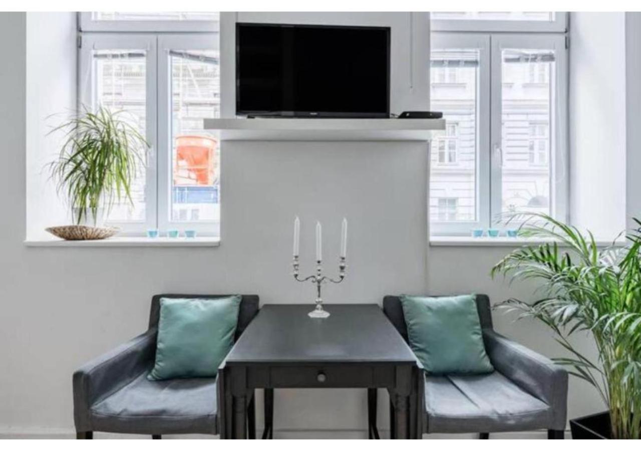 Luxurious And Bright, 5 Min To City Center Apartment Vienna Luaran gambar